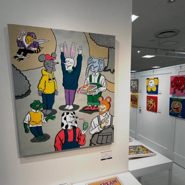 伊勢丹浦和店 6階 ザ・ステージ#6アートで開催中のきくちゆうき作品展「GO」にお邪魔してきました！
見てて自然と笑顔になれる楽しい作品ばかりでした☺️日曜はきくちさんも在廊されるようなので是非！
きくちゆうき作品展「GO」は、8月19日(火) [最終日午後5時終了]まで、開催です🙌